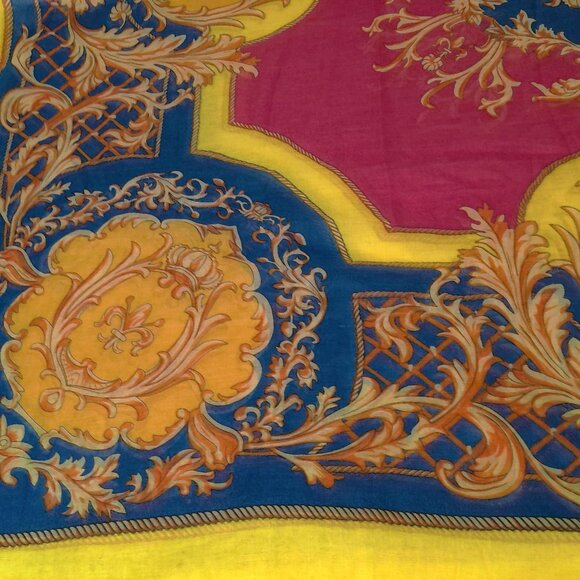 Extra Large Square Scarf 52 x 54 beach cover up pareo NWOT wrap shawl - Picture 5 of 6